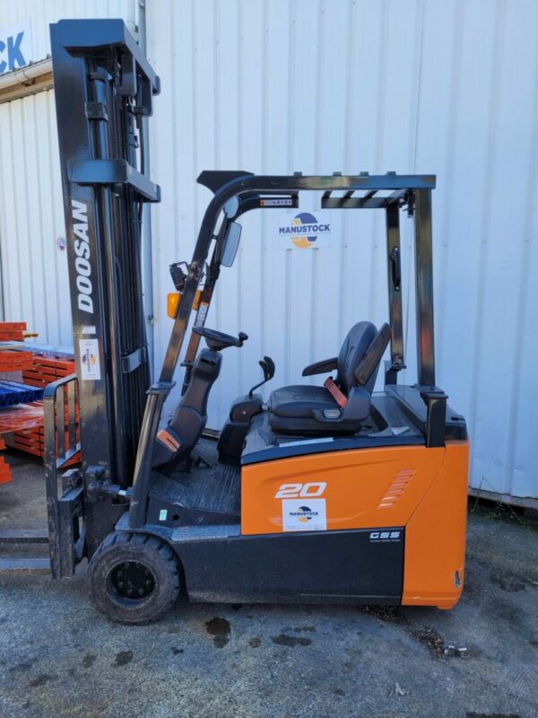 Chariot élévateur électrique DOOSAN B20T-7 – Image 3